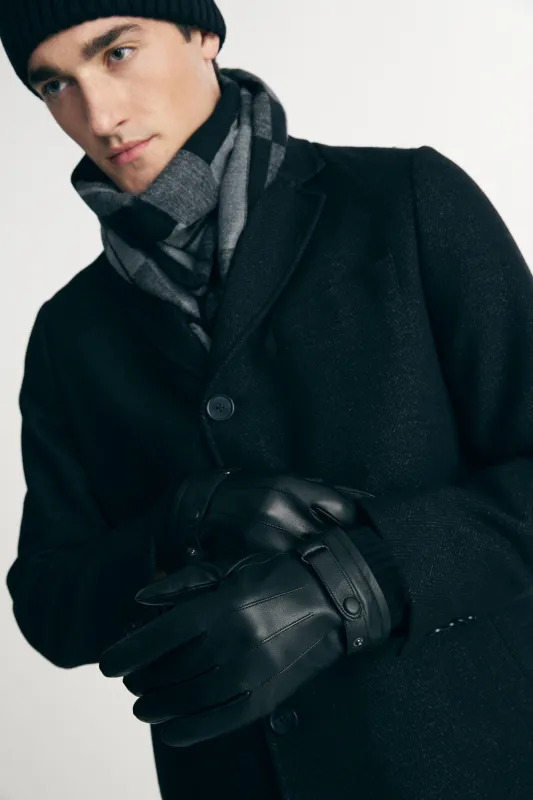 Leather gloves with rib cuffs sold by Tristan Style