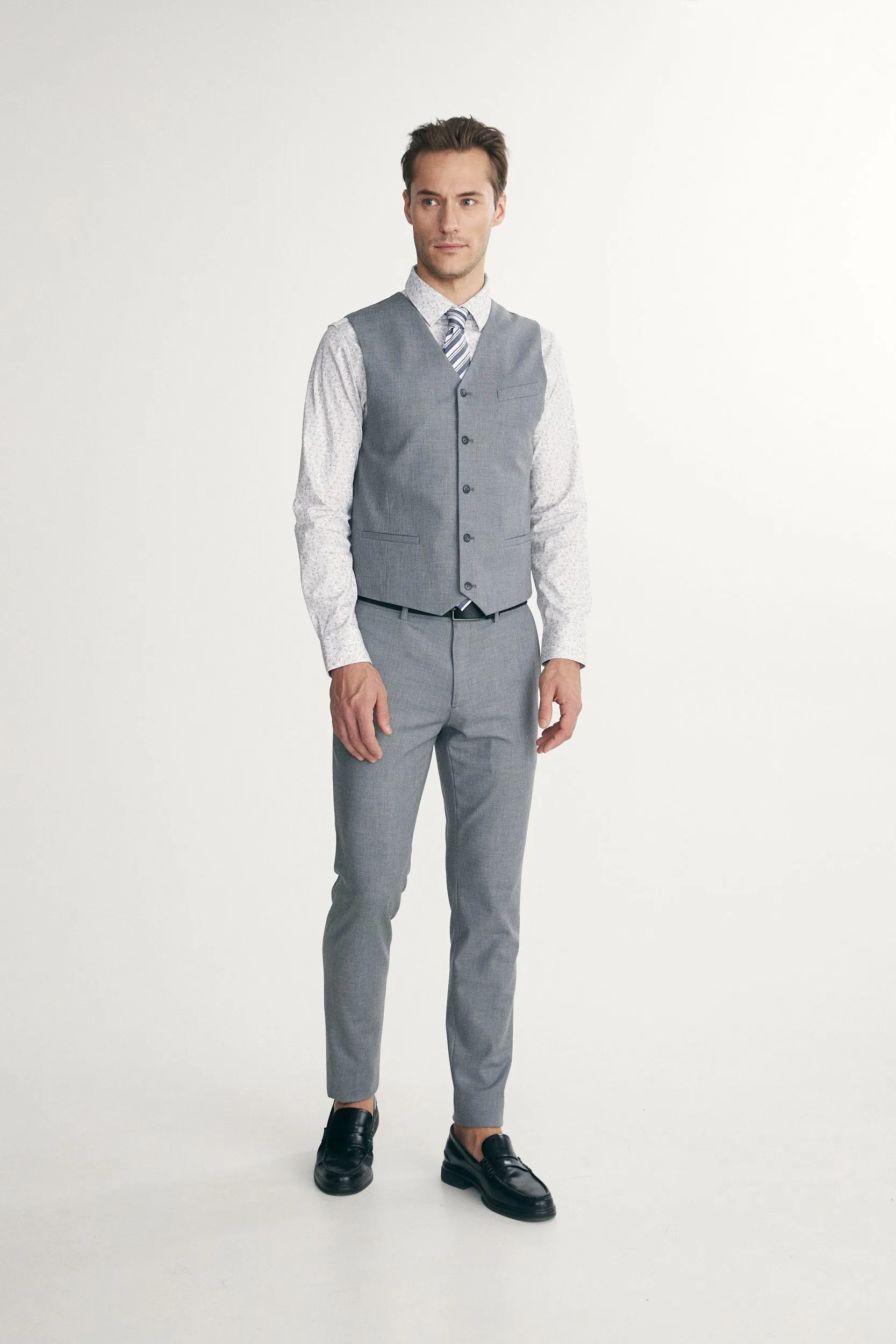 Fitted vest sold by Tristan Style product image thumbnail 3