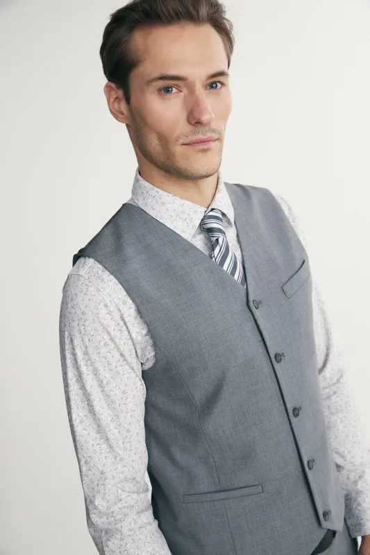 Fitted vest sold by Tristan Style