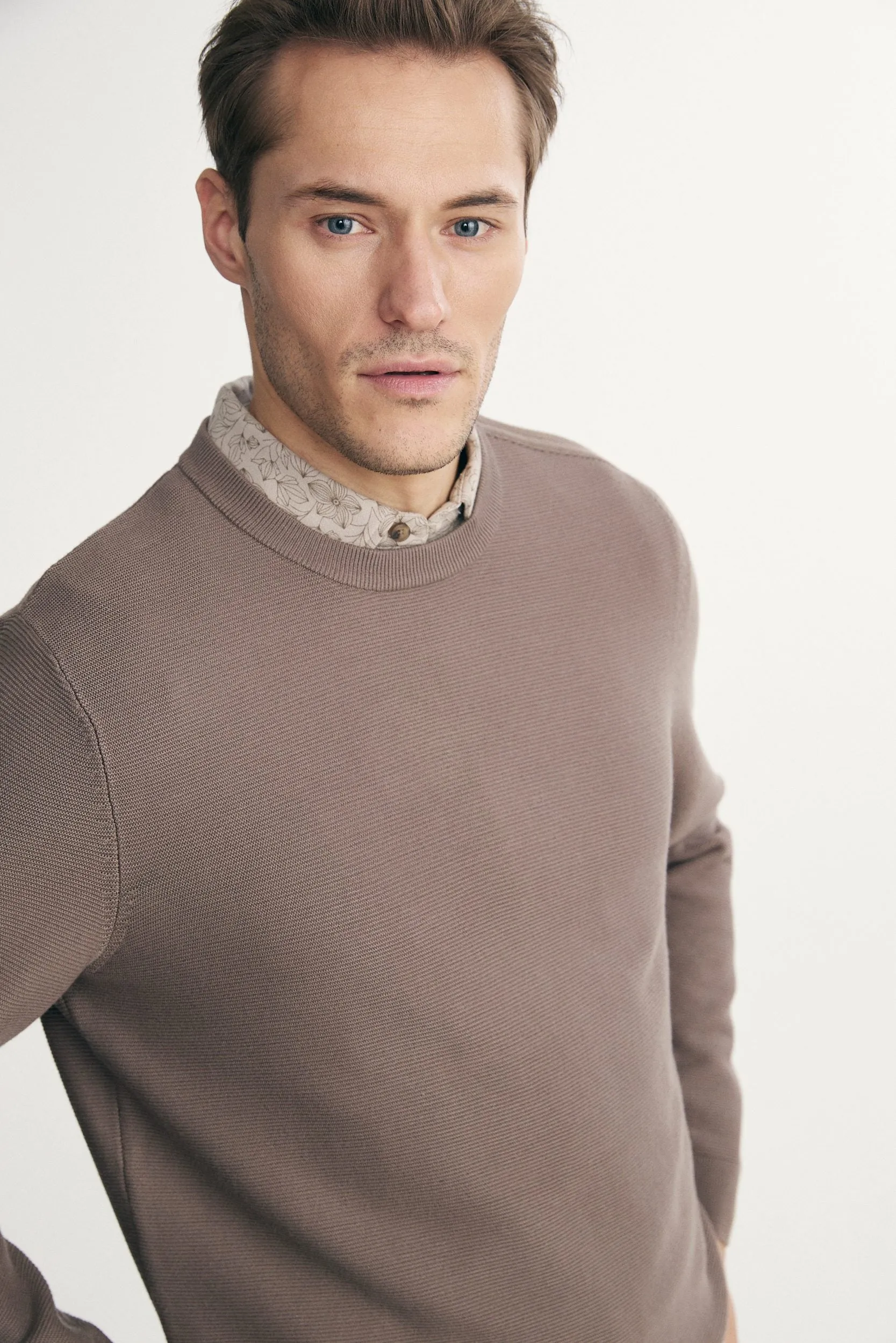 Sweater with shoulder zipper sold by Tristan Style product image thumbnail 5