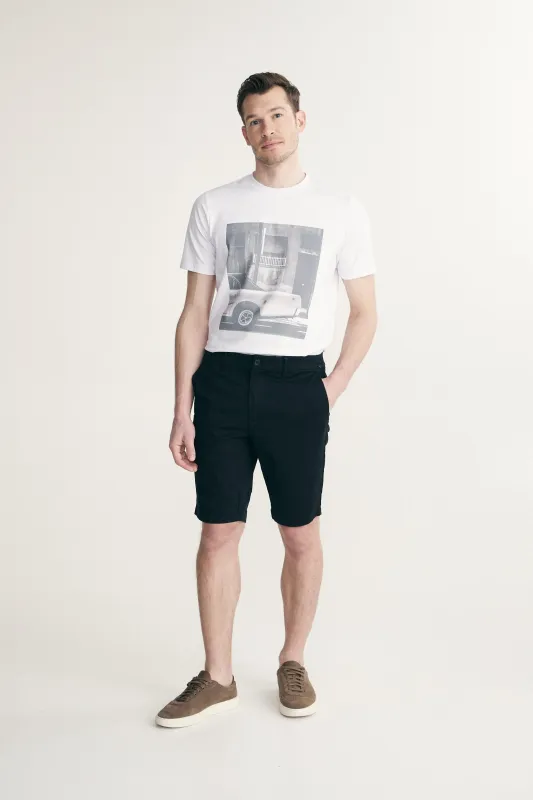 Straight leg bermuda with elastic sides sold by Tristan Style