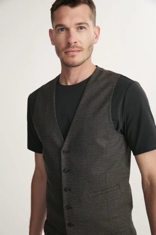 Fitted houndstooth vest made by Tristan Style