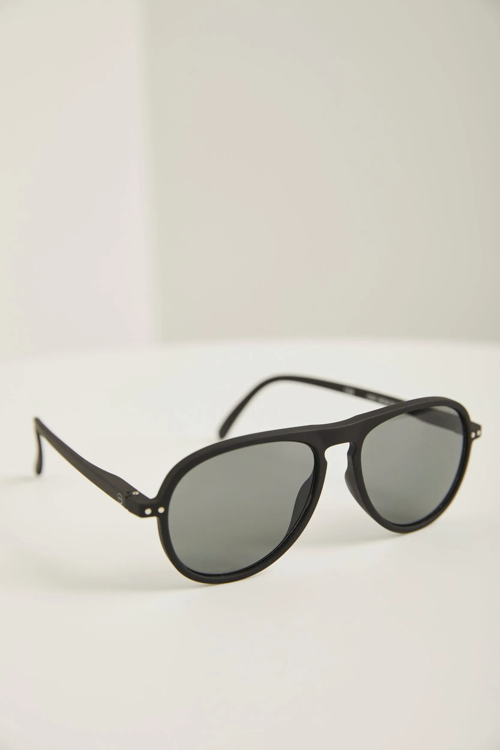 IZIPIZI Sunglasses sold by Tristan Style product image thumbnail 5