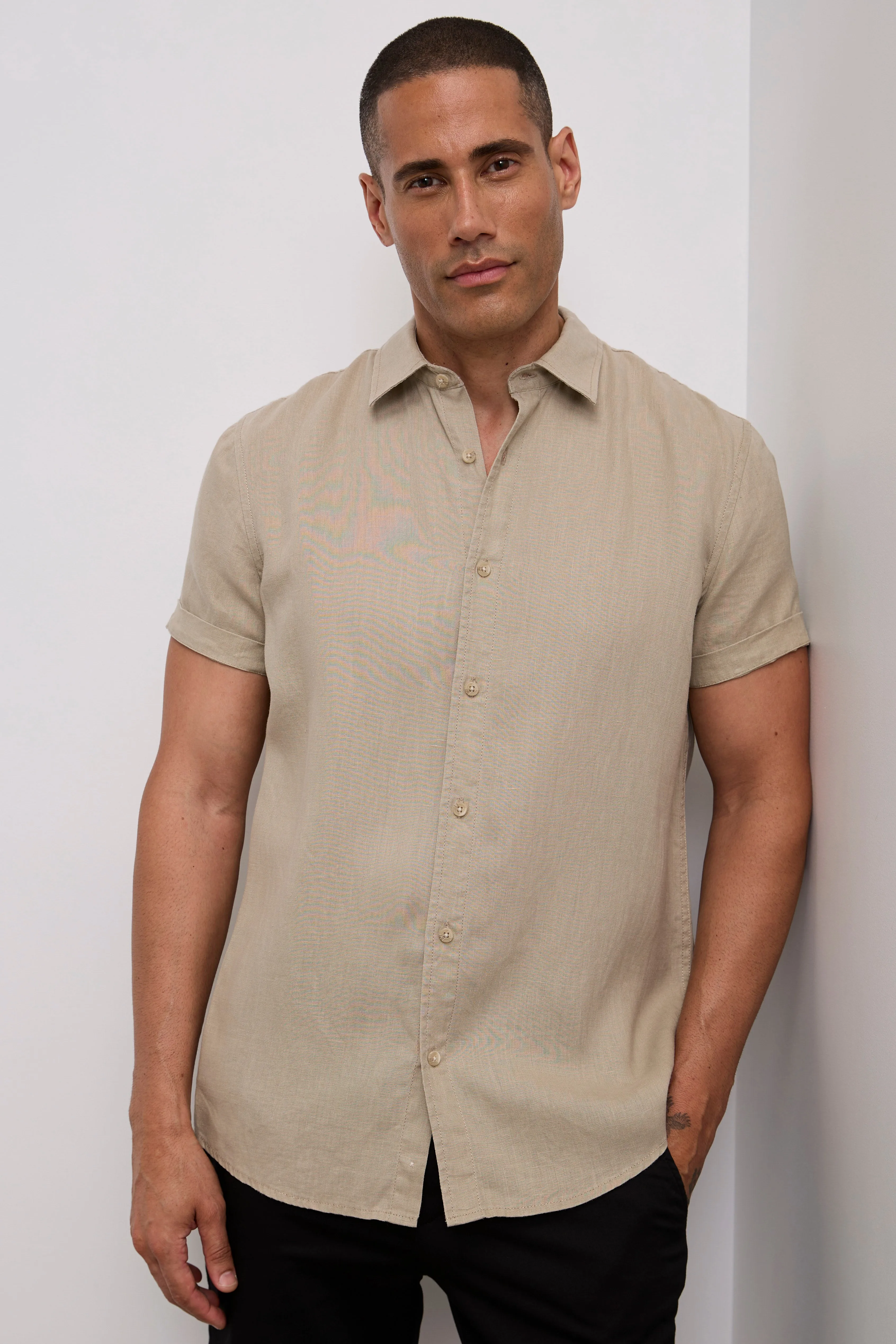 Short sleeve linen shirt sold by Tristan Style product image thumbnail 5