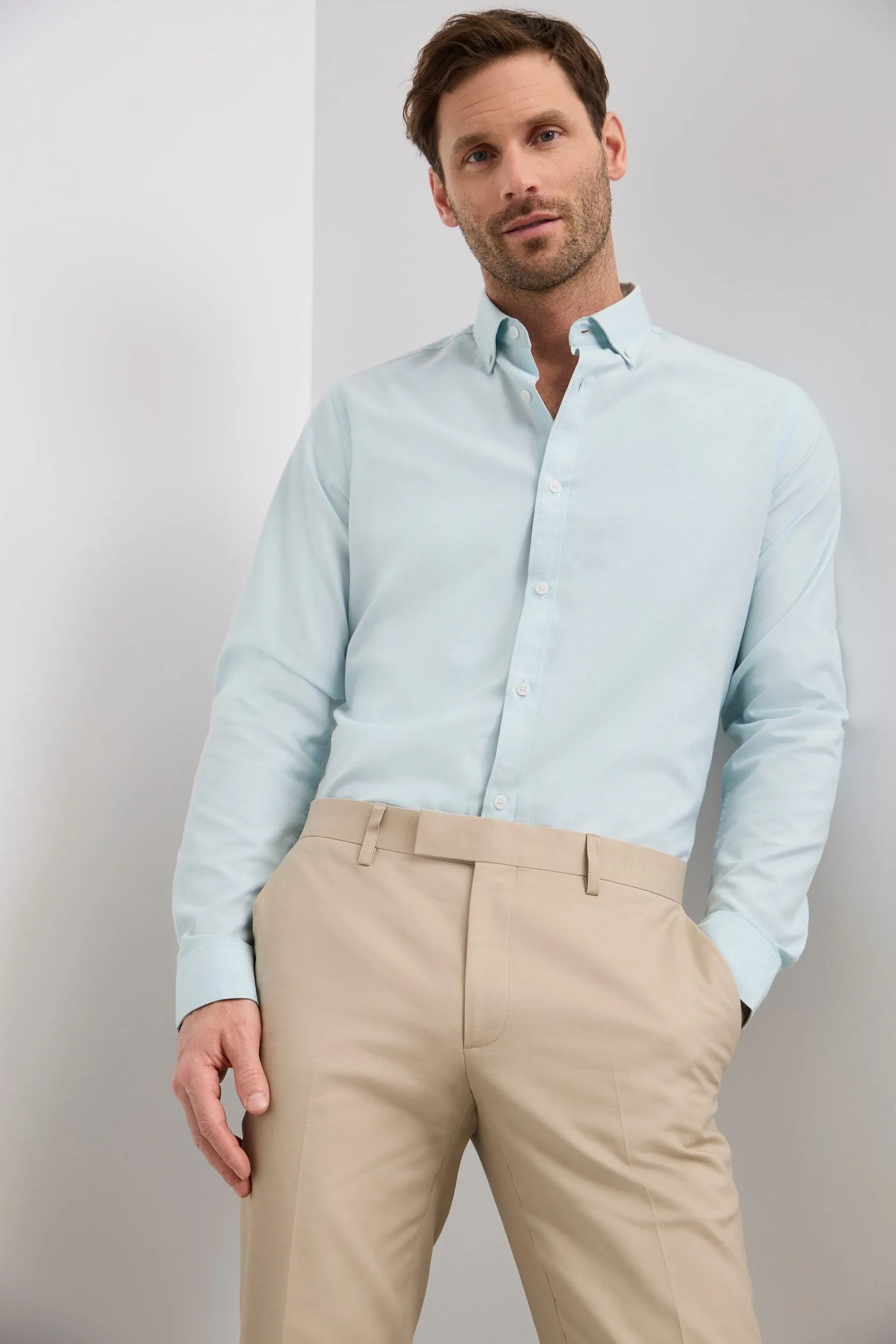 Semi-fitted oxford shirt sold by Tristan Style