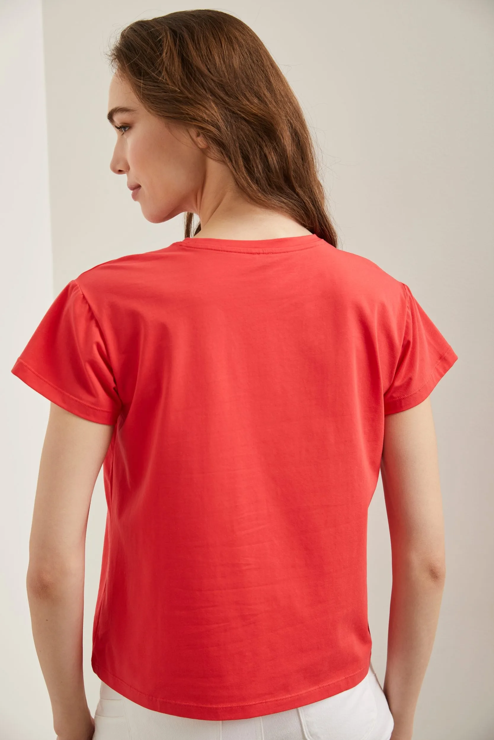 Basic crew neck t-shirt sold by Tristan Style product image thumbnail 5