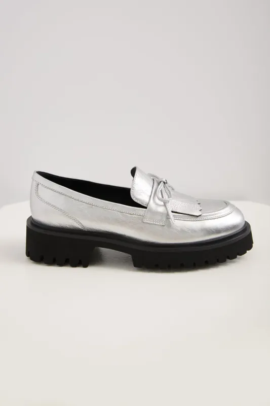 Loafer sold by Tristan Style