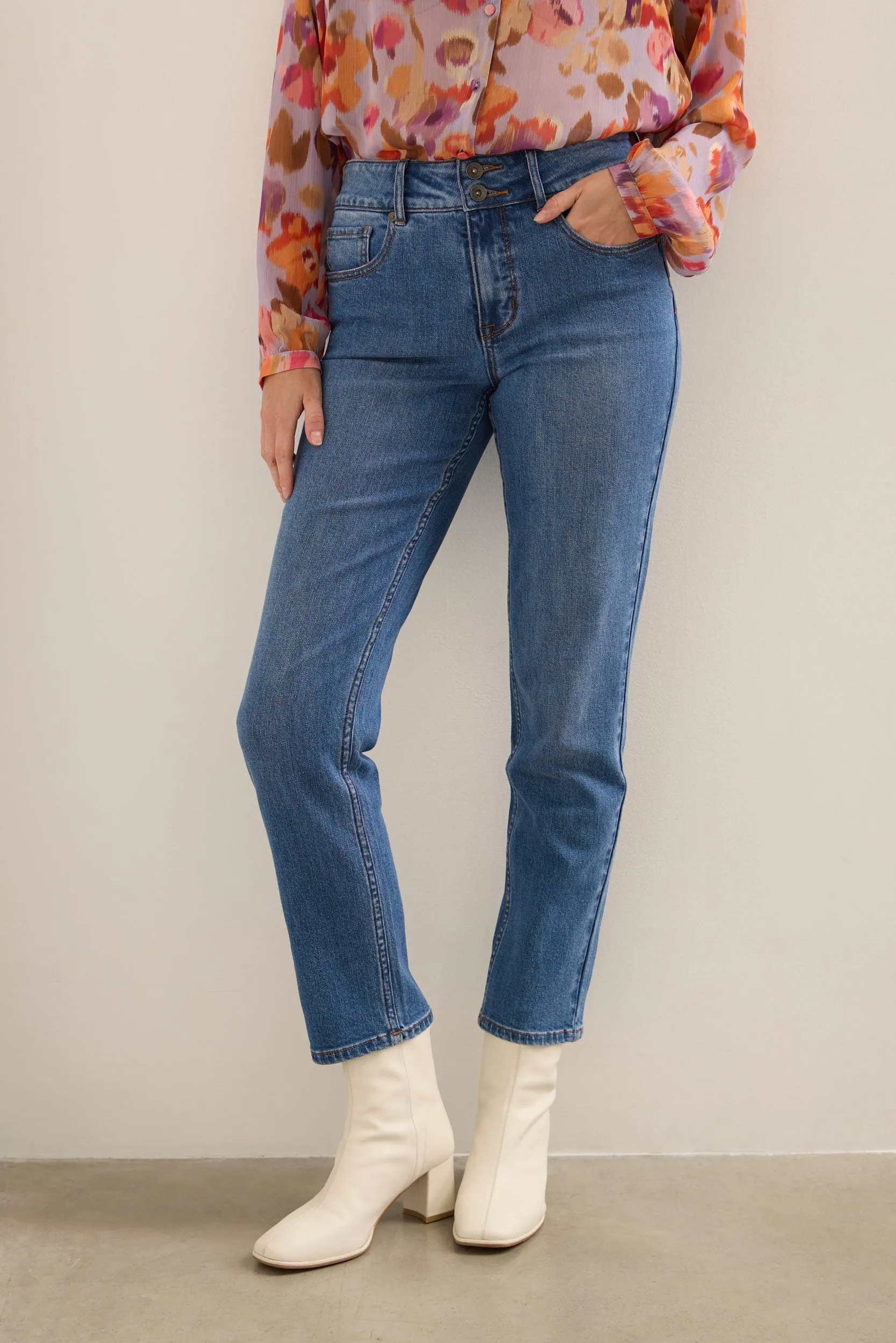 Push up high waisted jeans sold by Tristan Style product image thumbnail 4