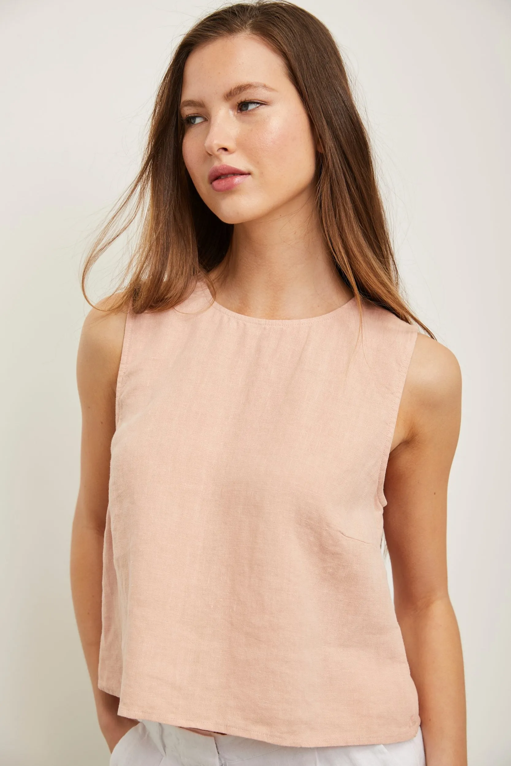 Sleeveless linen cropped top sold by Tristan Style product image thumbnail 3