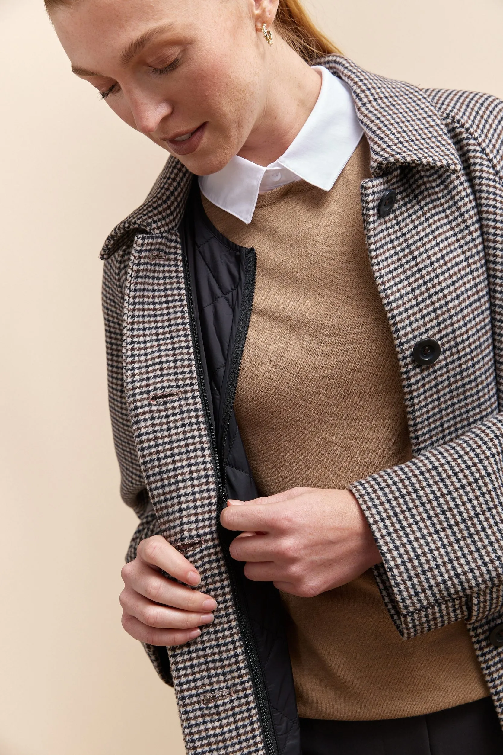 Houndstooth coat with removable lining sold by Tristan Style product image thumbnail 5