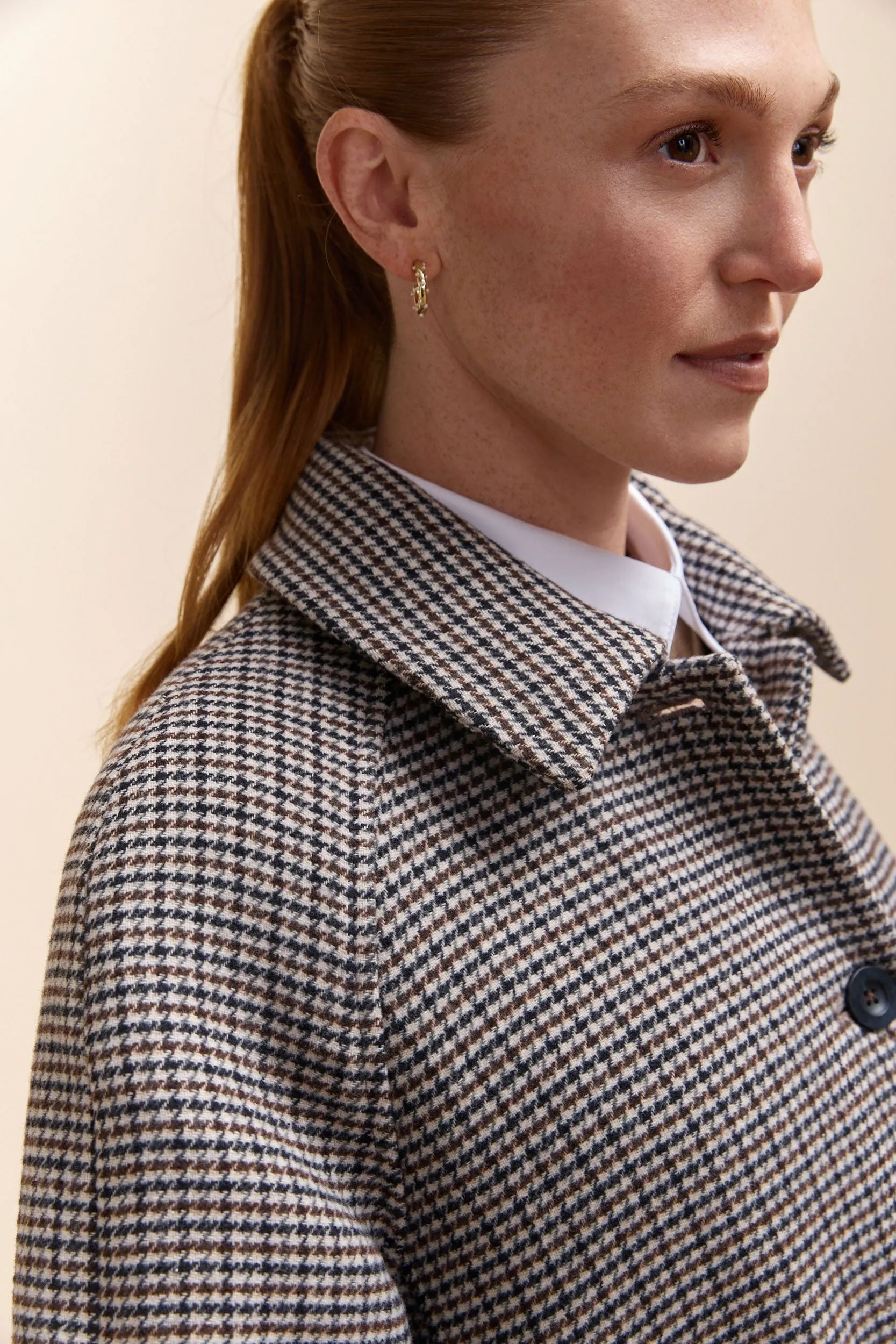 Houndstooth coat with removable lining sold by Tristan Style product image thumbnail 4