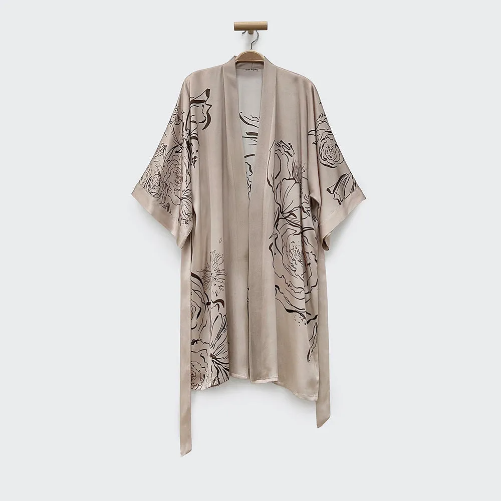 Washable Silk Jia Art Short Kimono Robe sold by Kim + Ono product image thumbnail 4