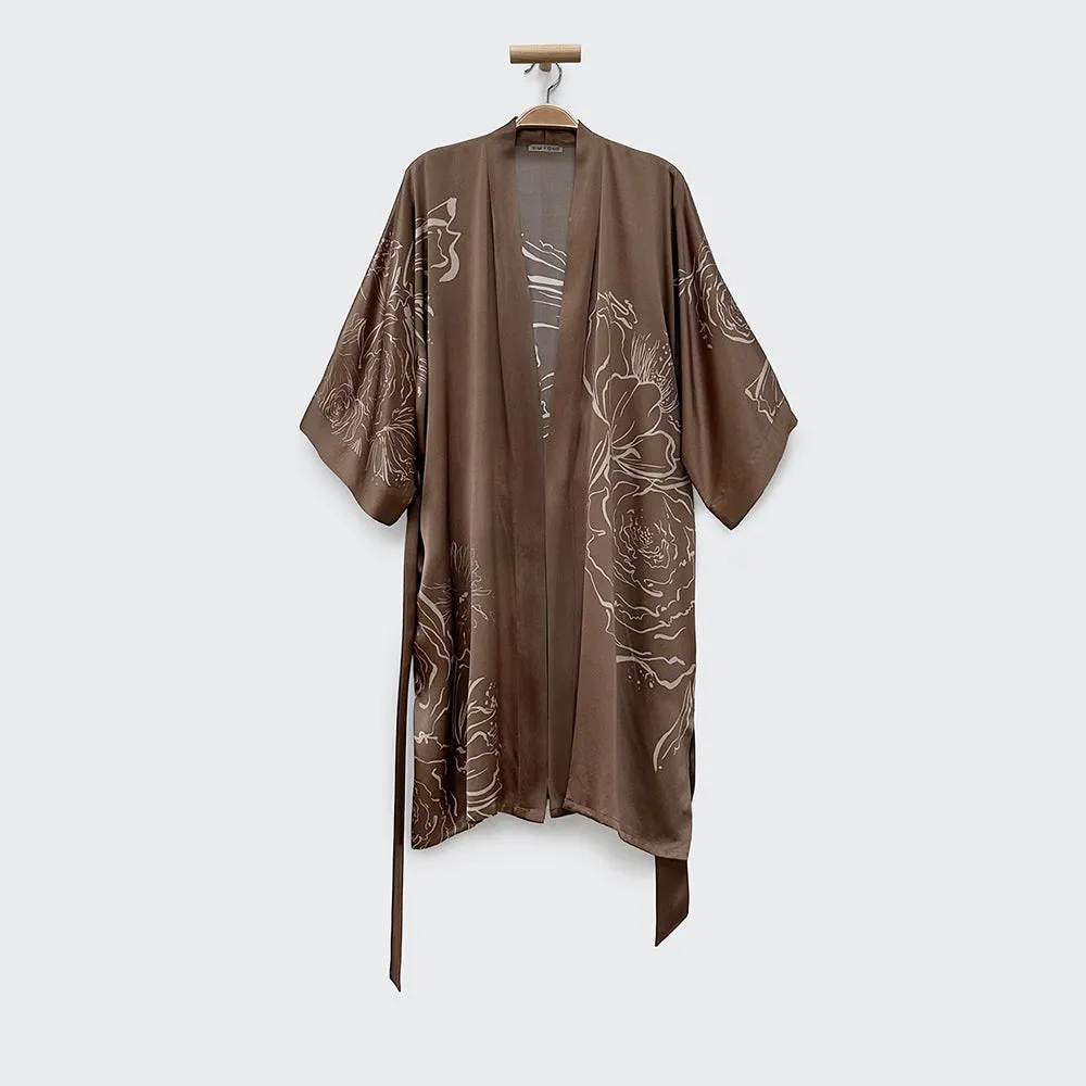 Washable Silk Jia Art Short Kimono Robe sold by Kim + Ono product image thumbnail 2