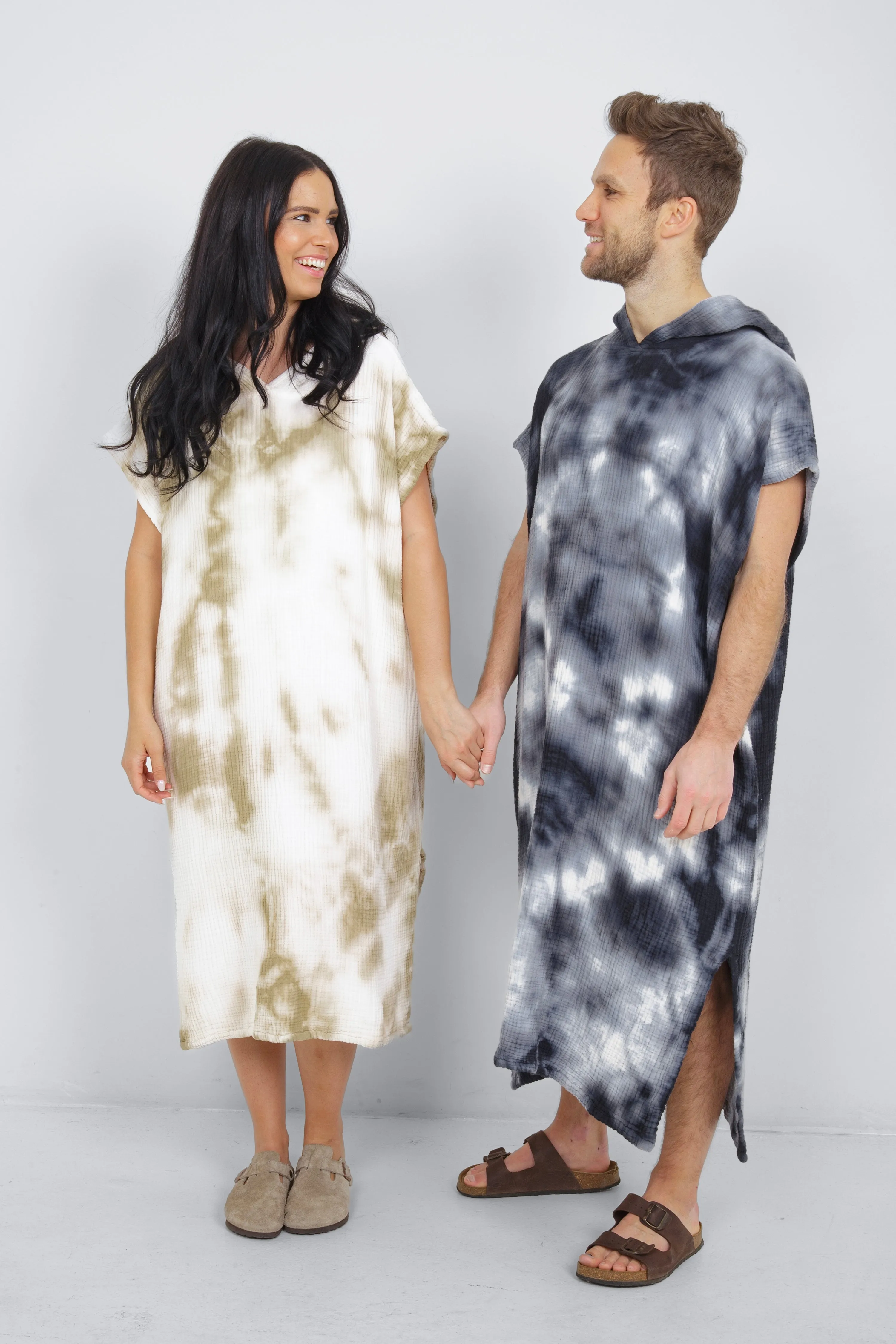 THE HOLDEN | Unisex Tie-Dye Muslin Surf Poncho sold by Tofino Towel Co