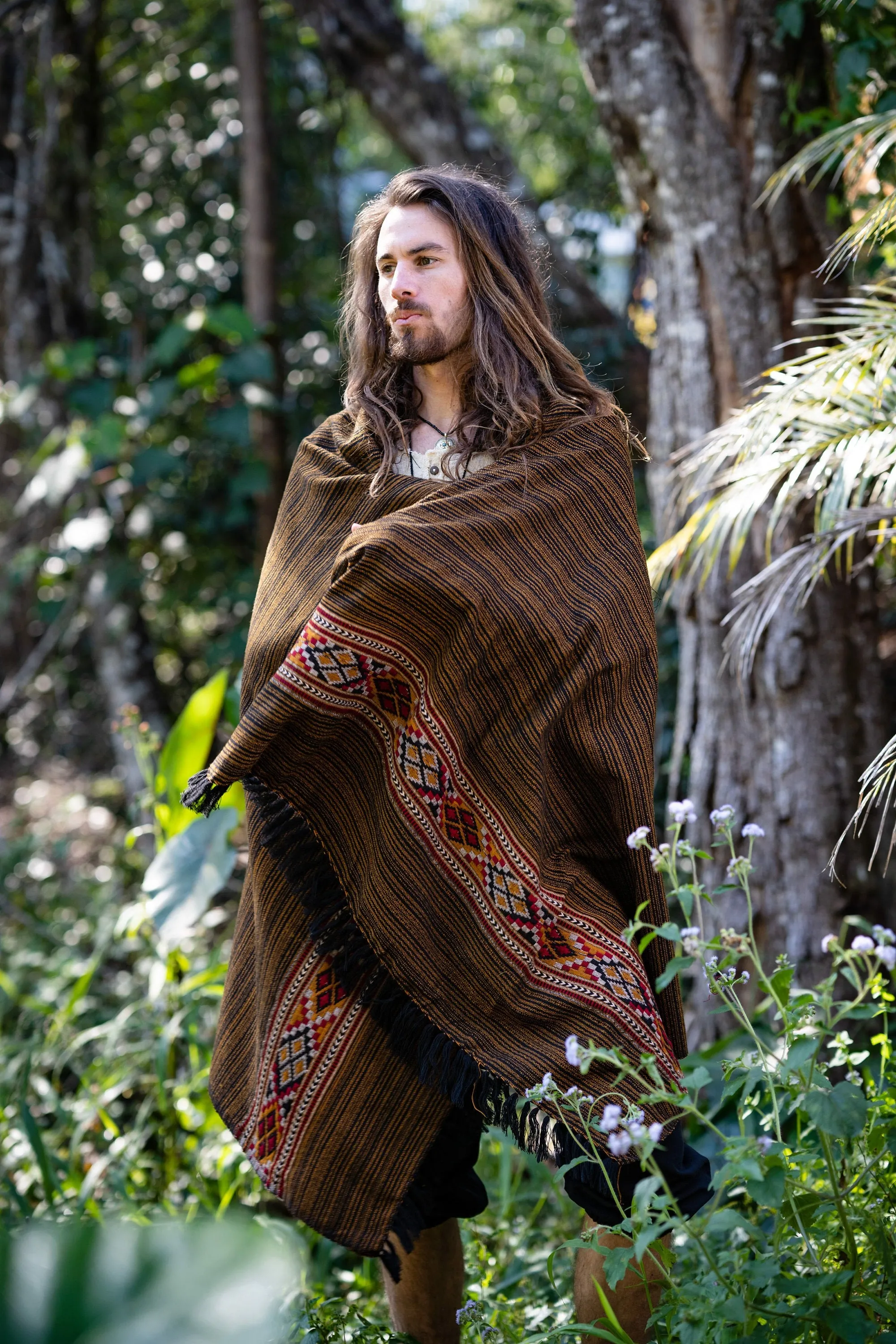 JHANA Shawl Bronze and Black Meditation Prayer Blanket Cosy Cashmere Yak Wool and Acrylic Wool Tibetan Tribal Celtic Embroidery Zen AJJAYA sold by Ajjaya