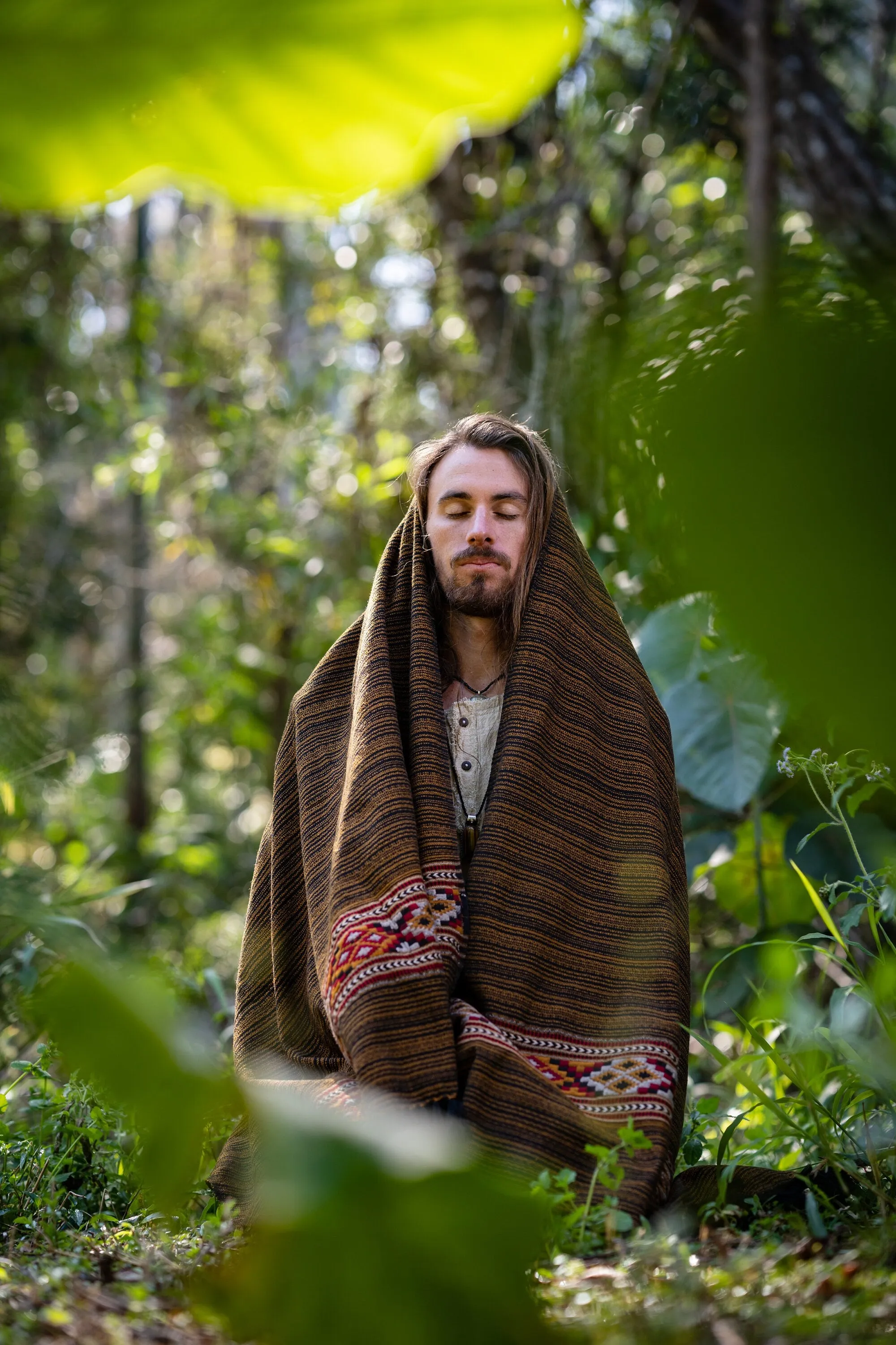 JHANA Shawl Bronze and Black Meditation Prayer Blanket Cosy Cashmere Yak Wool and Acrylic Wool Tibetan Tribal Celtic Embroidery Zen AJJAYA sold by Ajjaya product image thumbnail 5