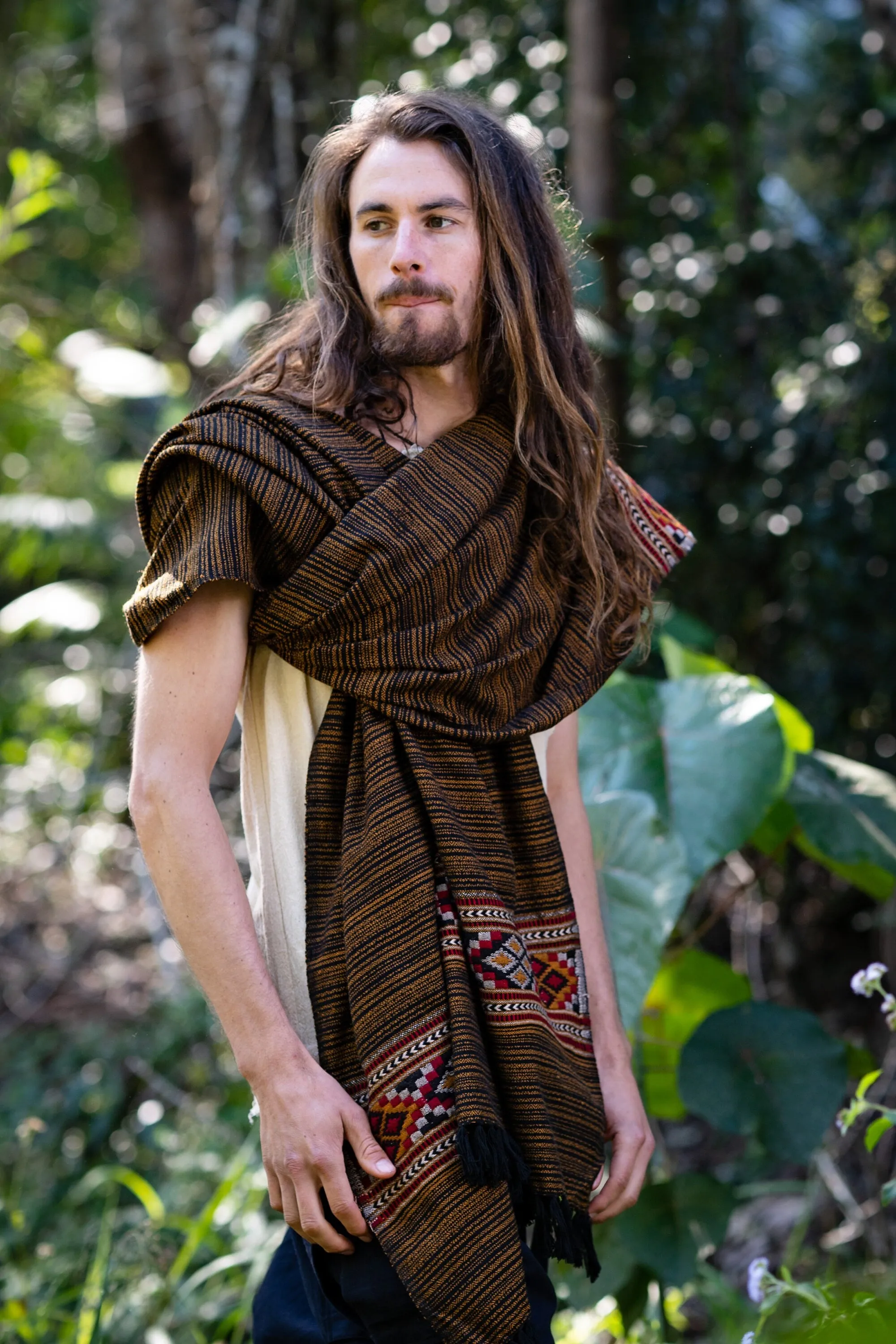 JHANA Shawl Bronze and Black Meditation Prayer Blanket Cosy Cashmere Yak Wool and Acrylic Wool Tibetan Tribal Celtic Embroidery Zen AJJAYA sold by Ajjaya product image thumbnail 3