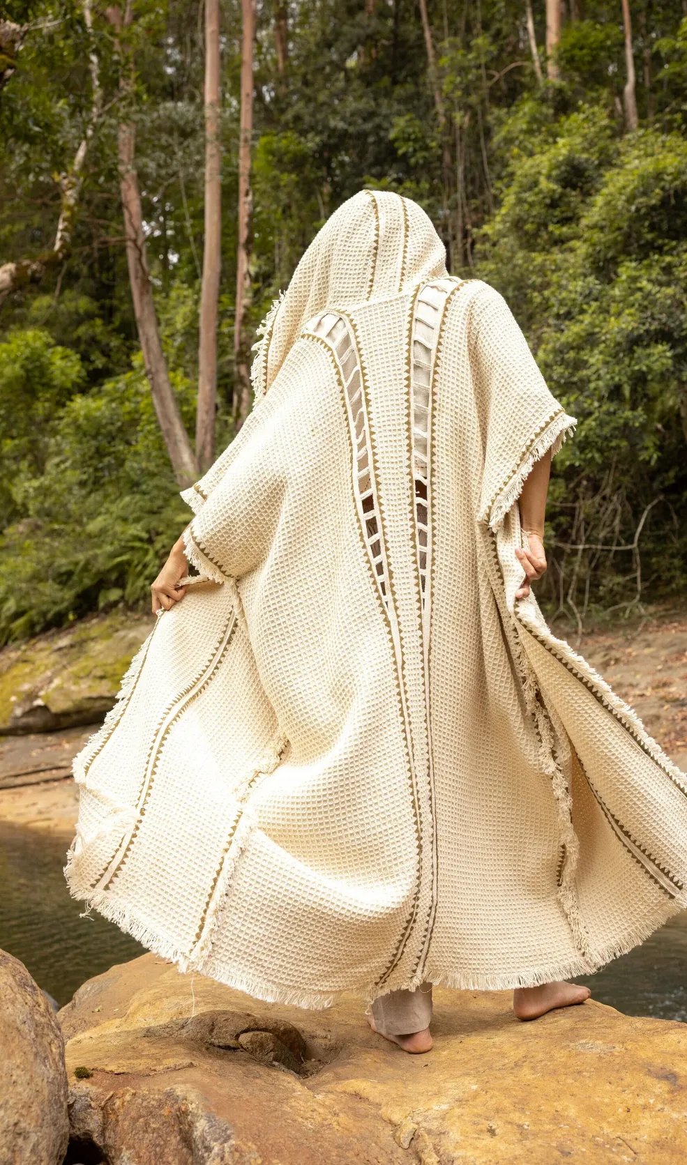 Custom listing Justin sold by Ajjaya