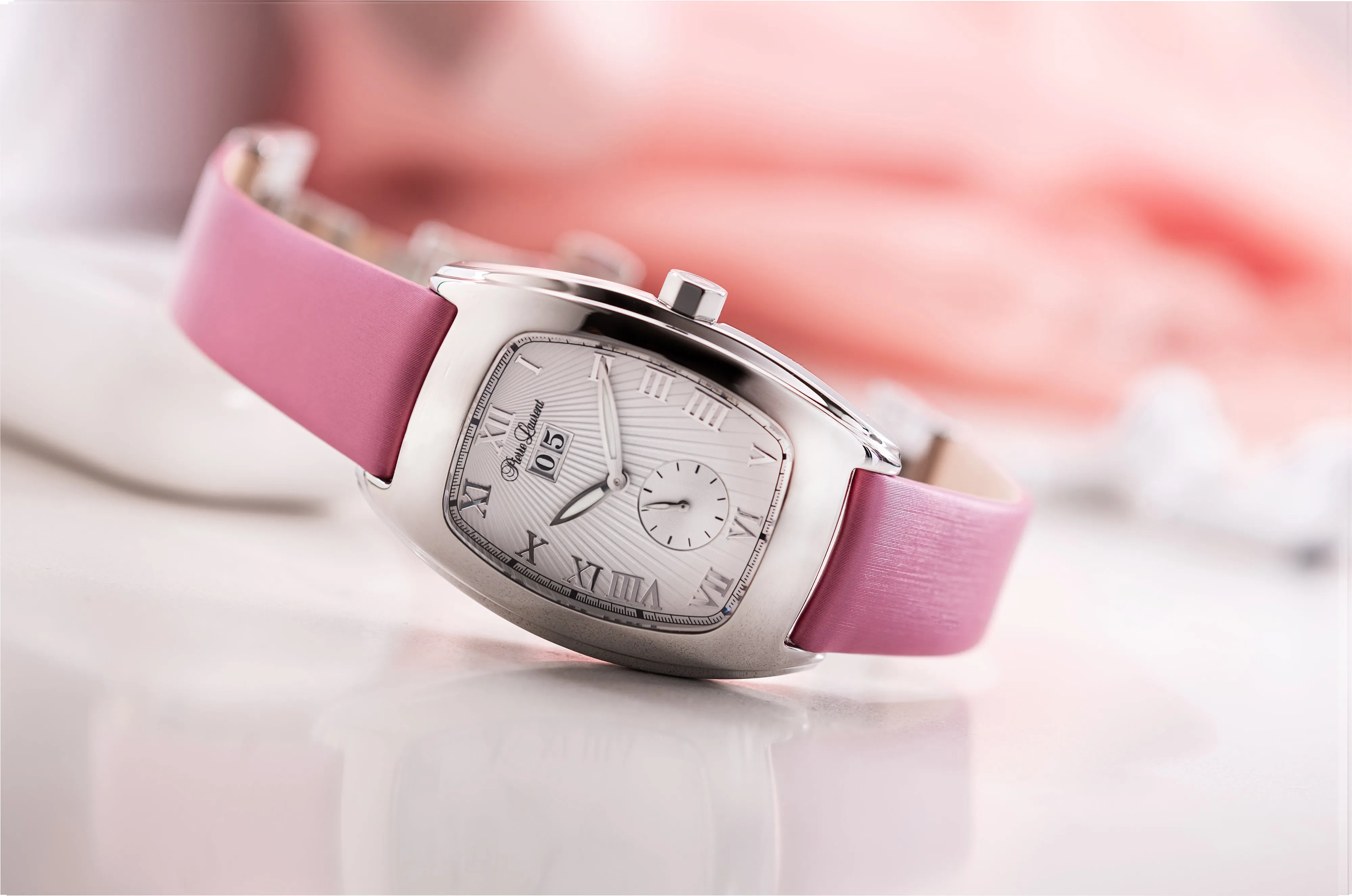 20121 sold by Pierre Laurent product image thumbnail 2