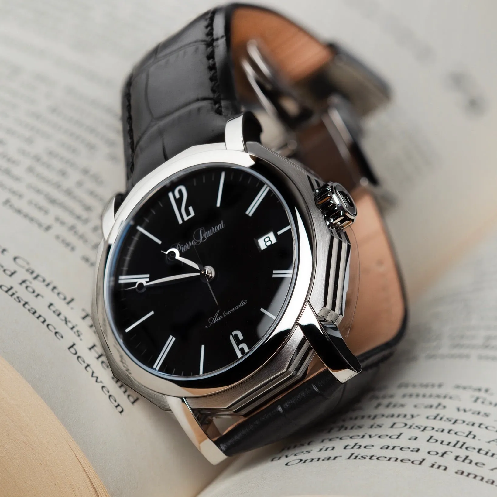 81057 sold by Pierre Laurent product image thumbnail 3