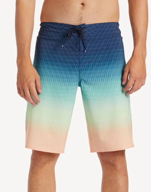 Fluid Pro 21" Boardshort made by Billabong