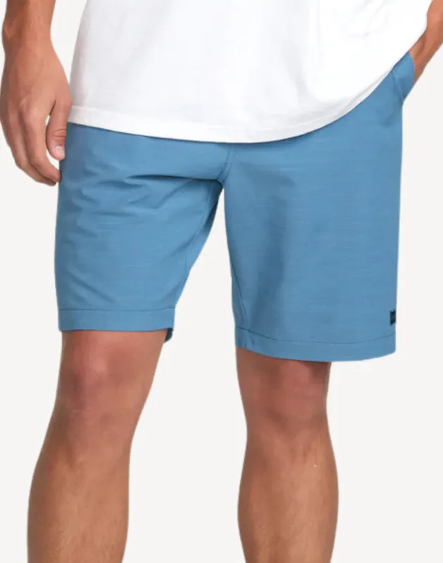 Crossfire 19" Hybrid Short sold by swimco