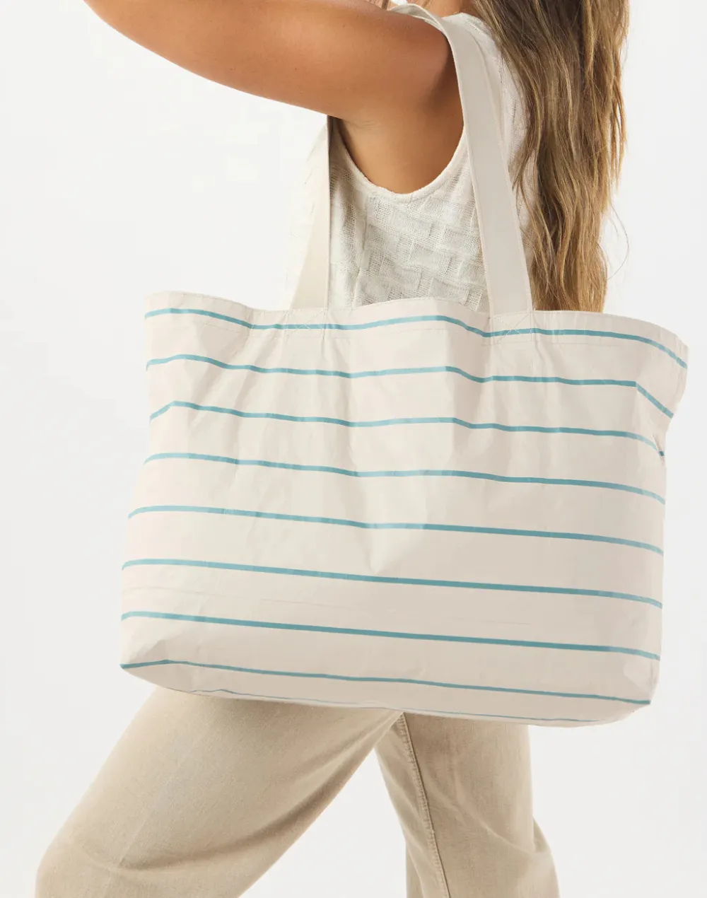 Areca Holo Holo Reversible Tote Bag sold by swimco product image thumbnail 5