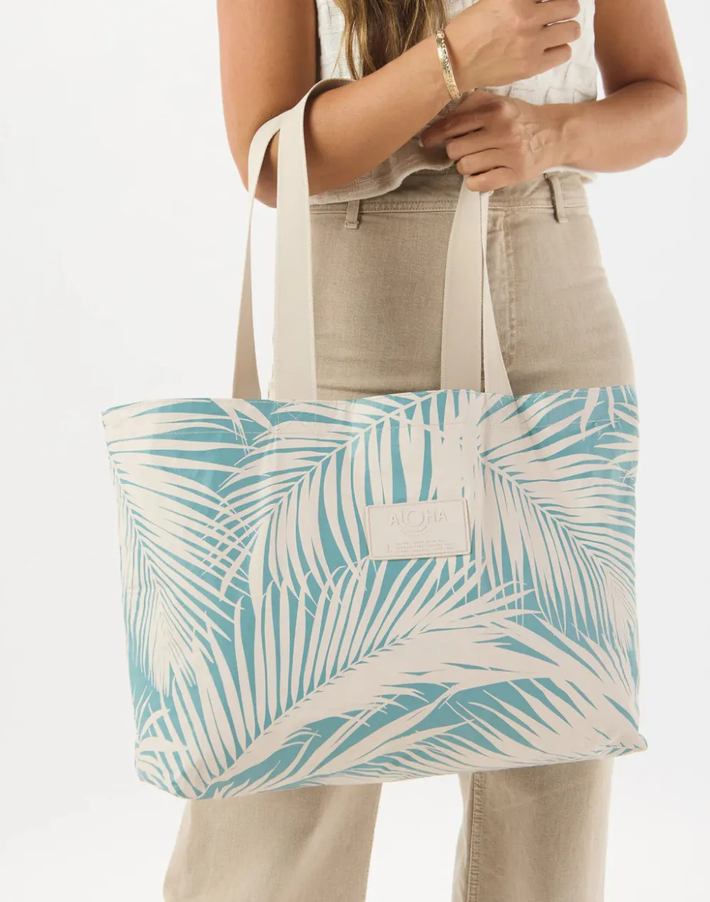 Areca Holo Holo Reversible Tote Bag sold by swimco product image thumbnail 4