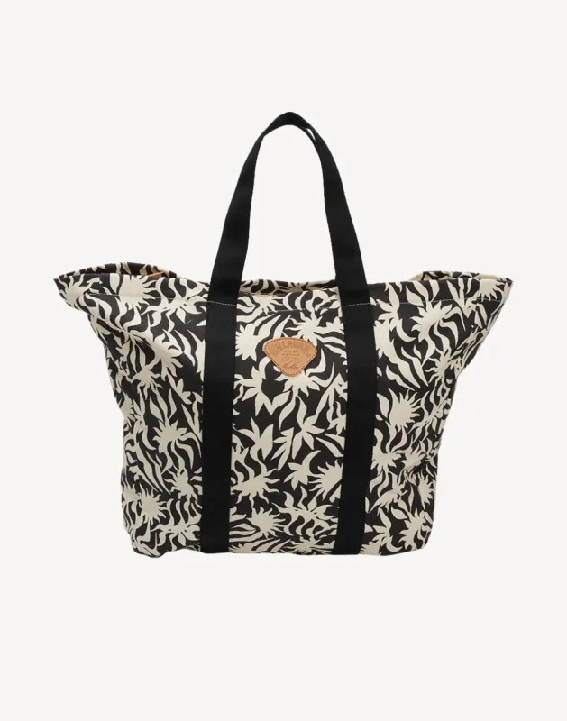 Poppins Playa Beach Bag sold by swimco