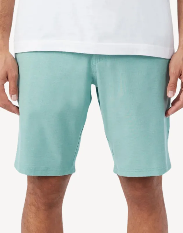 Reserve Light Check 19" Hybrid Short made by O'Neill