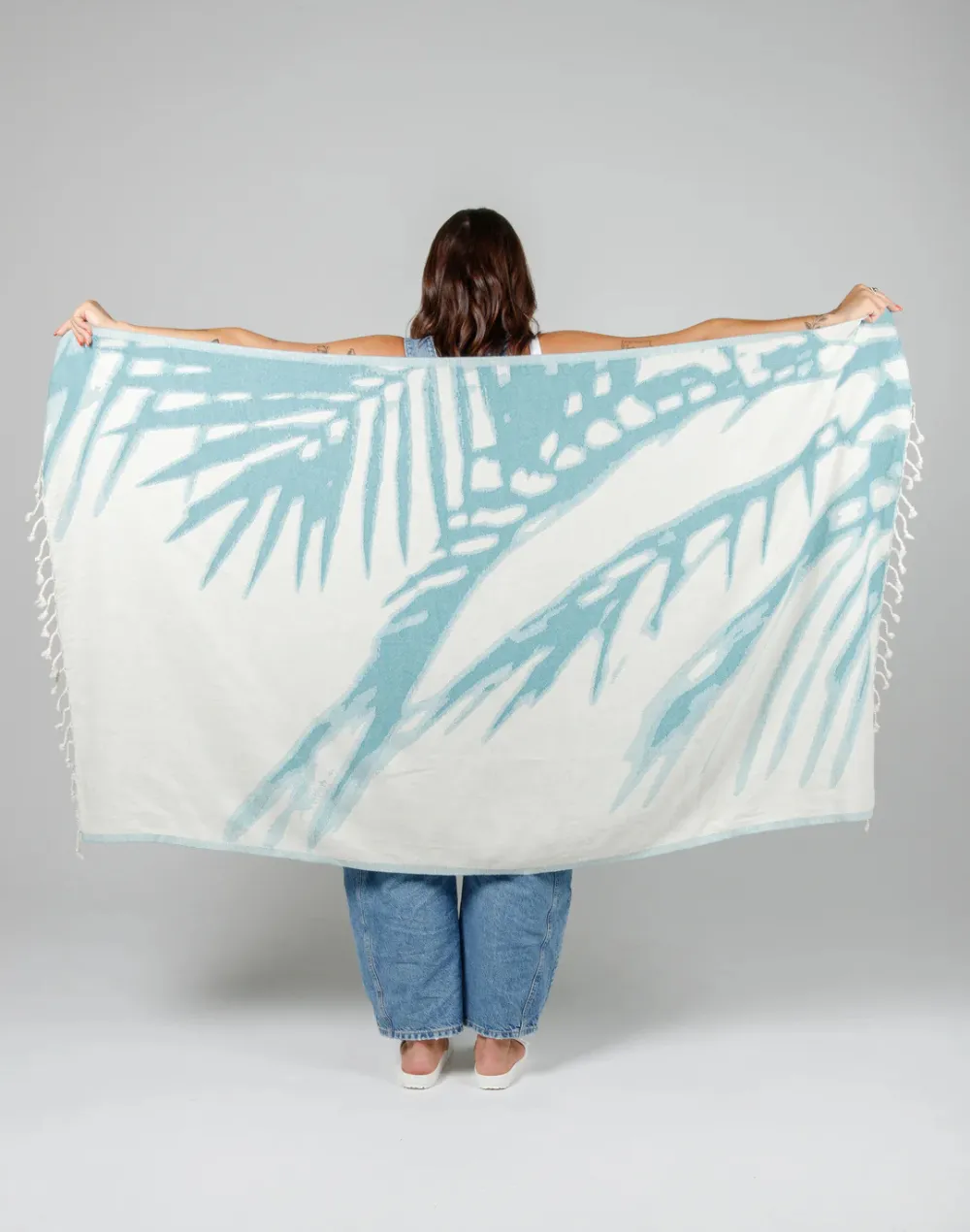 The Somers Palm Turkish Towel sold by swimco product image thumbnail 4