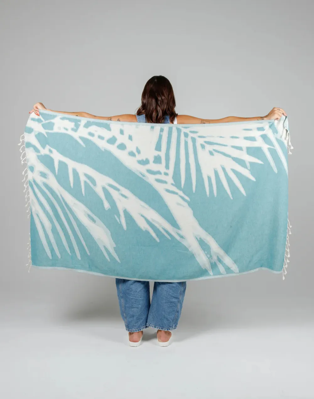 The Somers Palm Turkish Towel sold by swimco product image thumbnail 3