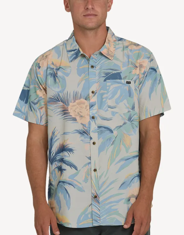 Sundays Lounge Short Sleeve Shirt made by Billabong