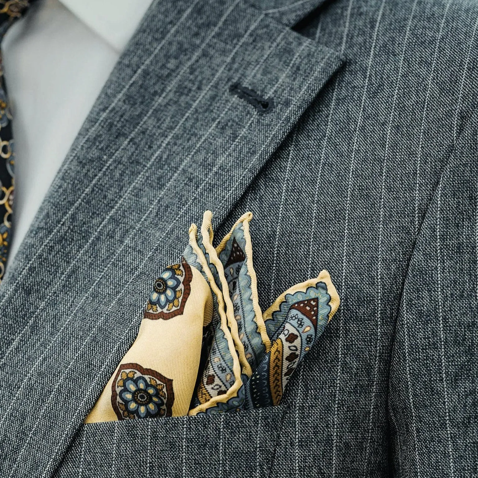 Lugano - Silk Pocket Square - Yellow sold by Elizabetta product image thumbnail 2