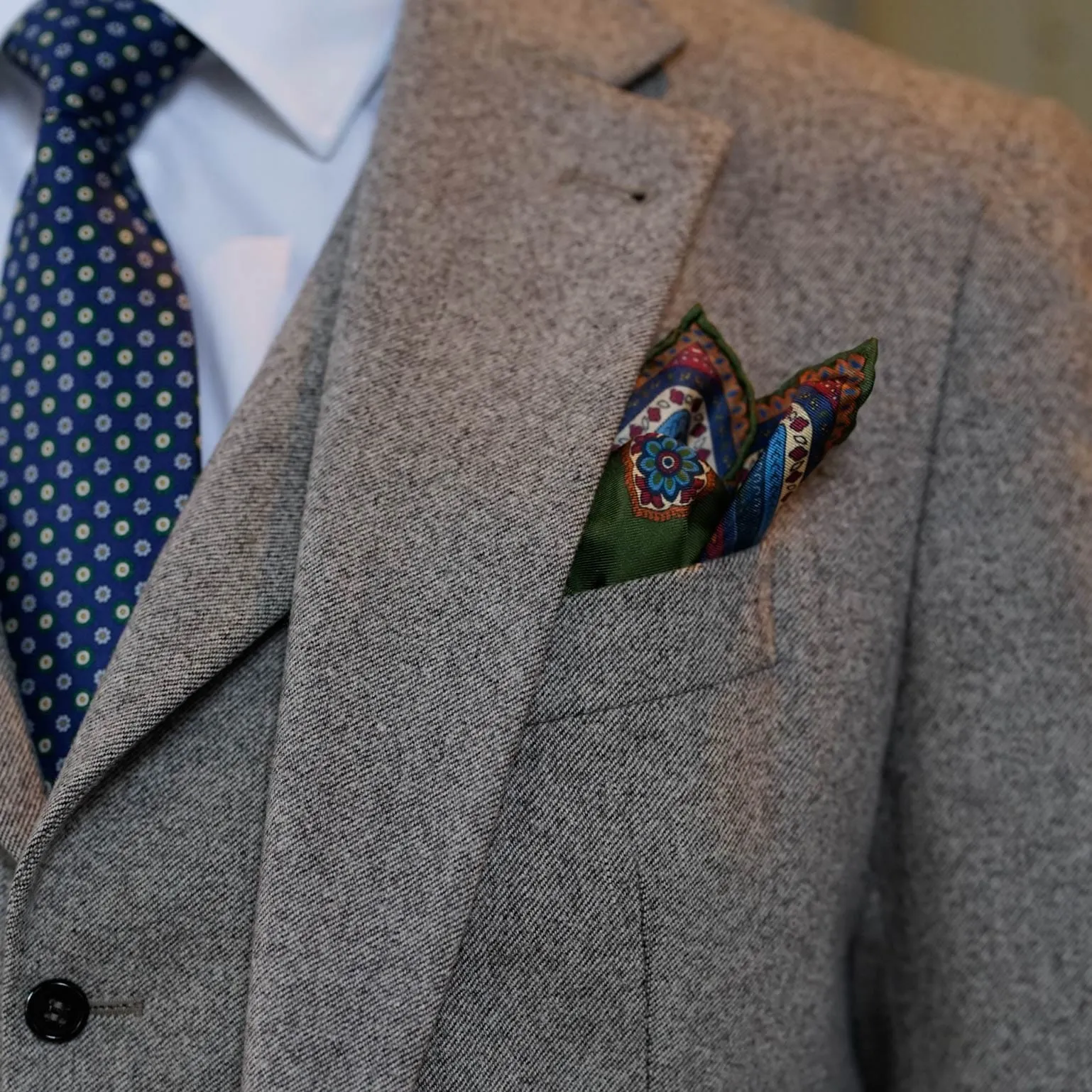 Lugano - Silk Pocket Square - Olive Green sold by Elizabetta product image thumbnail 2