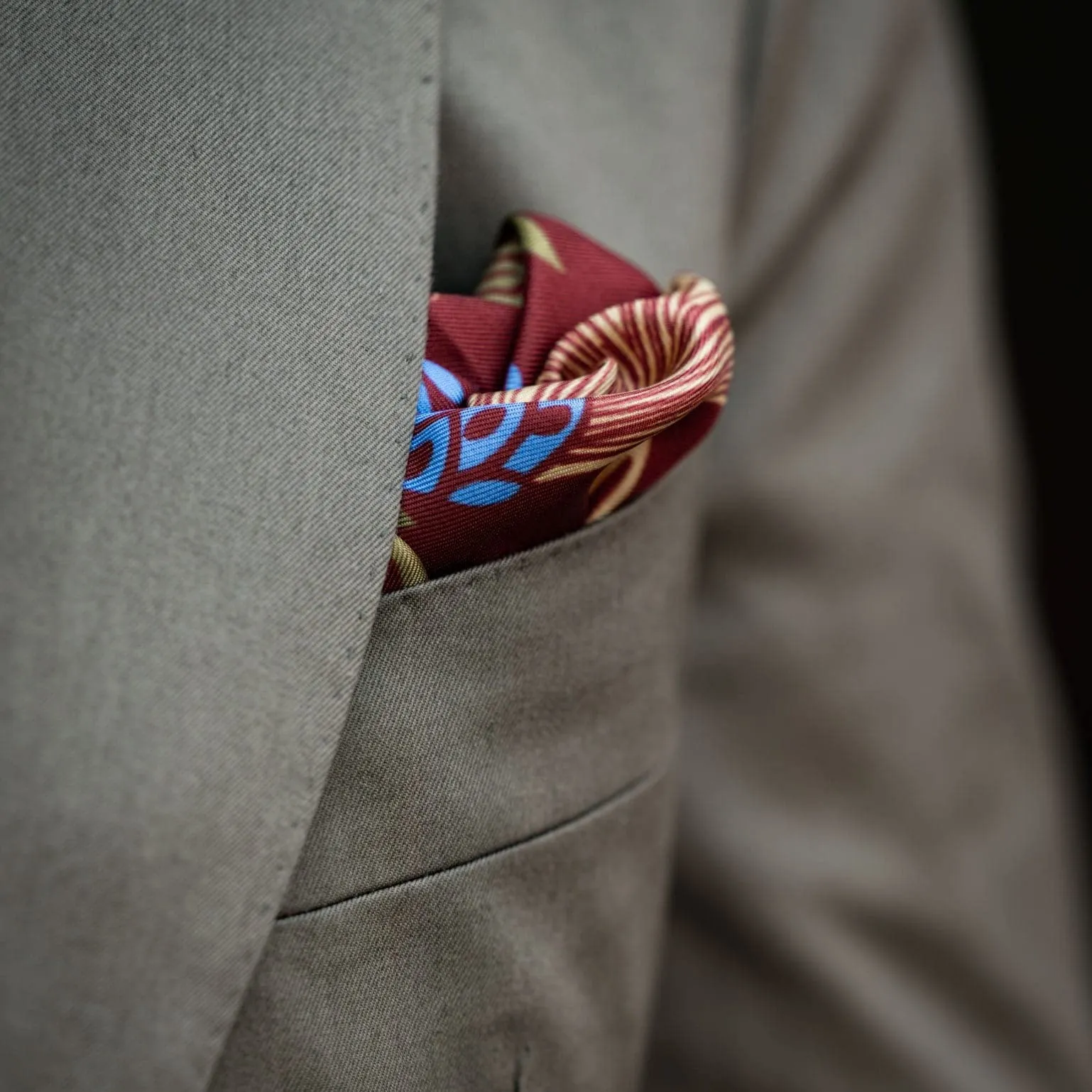 Pavone - Silk Pocket Square - Chianti sold by Elizabetta product image thumbnail 5