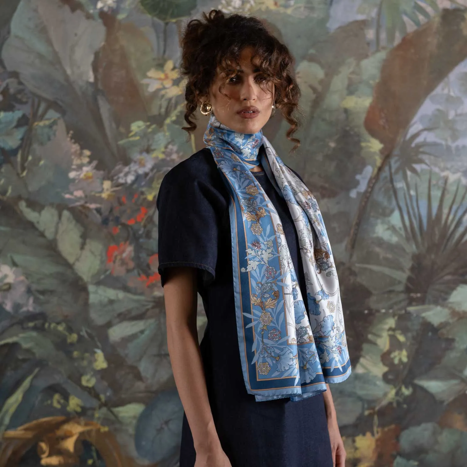 Ofelia - Long Silk Scarf - Blue sold by Elizabetta product image thumbnail 3