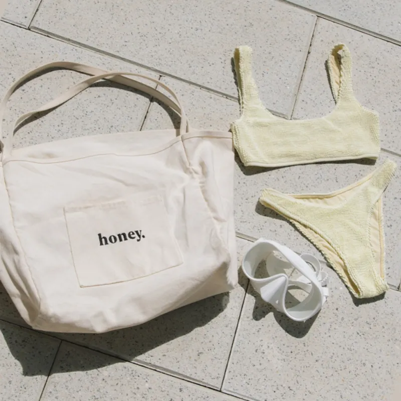 Honey Luxe Beach Bundle sold by Honey Swim