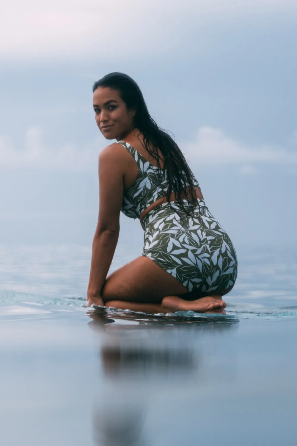 Chelsey Surf Short - Nias sold by Jolyn