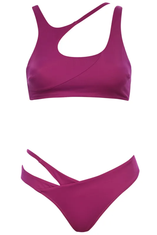 Asymmetric Bikini Burgundy Set sold by Vetchy