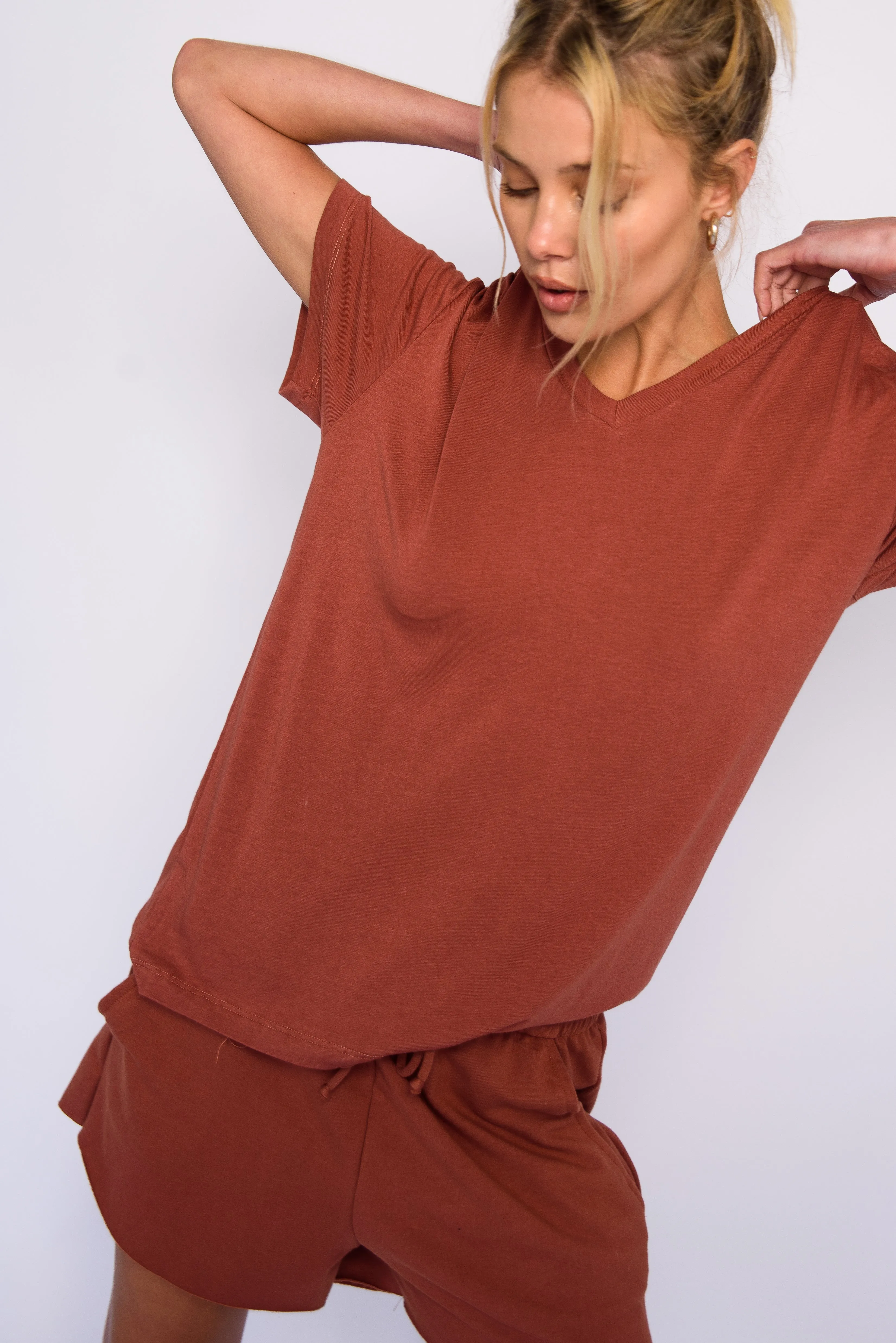 Hubby Tee - Dune sold by Skatie