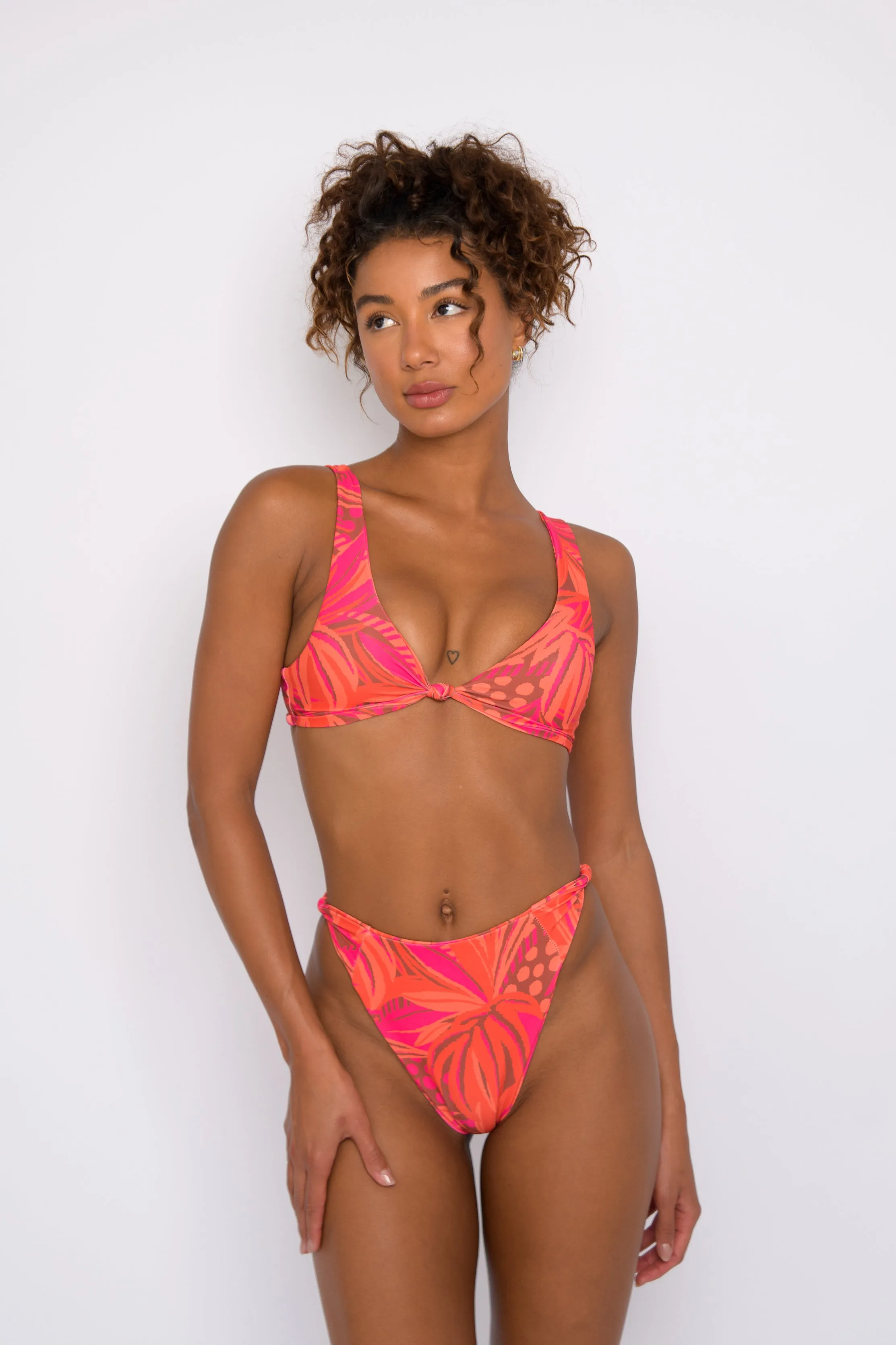 Salty Bottom - Surfside sold by Skatie product image thumbnail 2