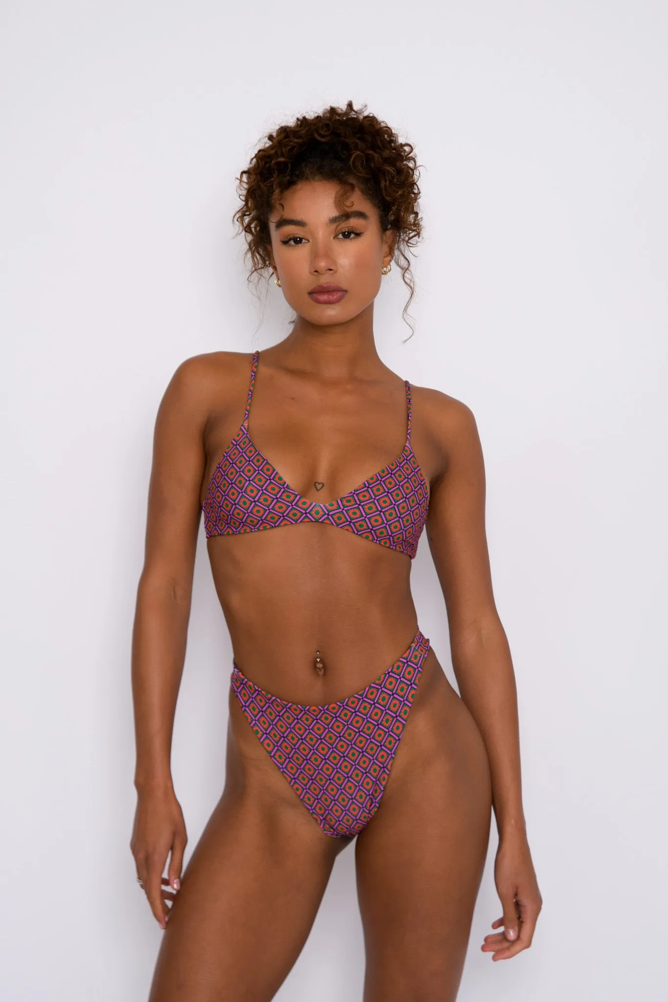 Kelly Bottom - Sol sold by Skatie product image thumbnail 5