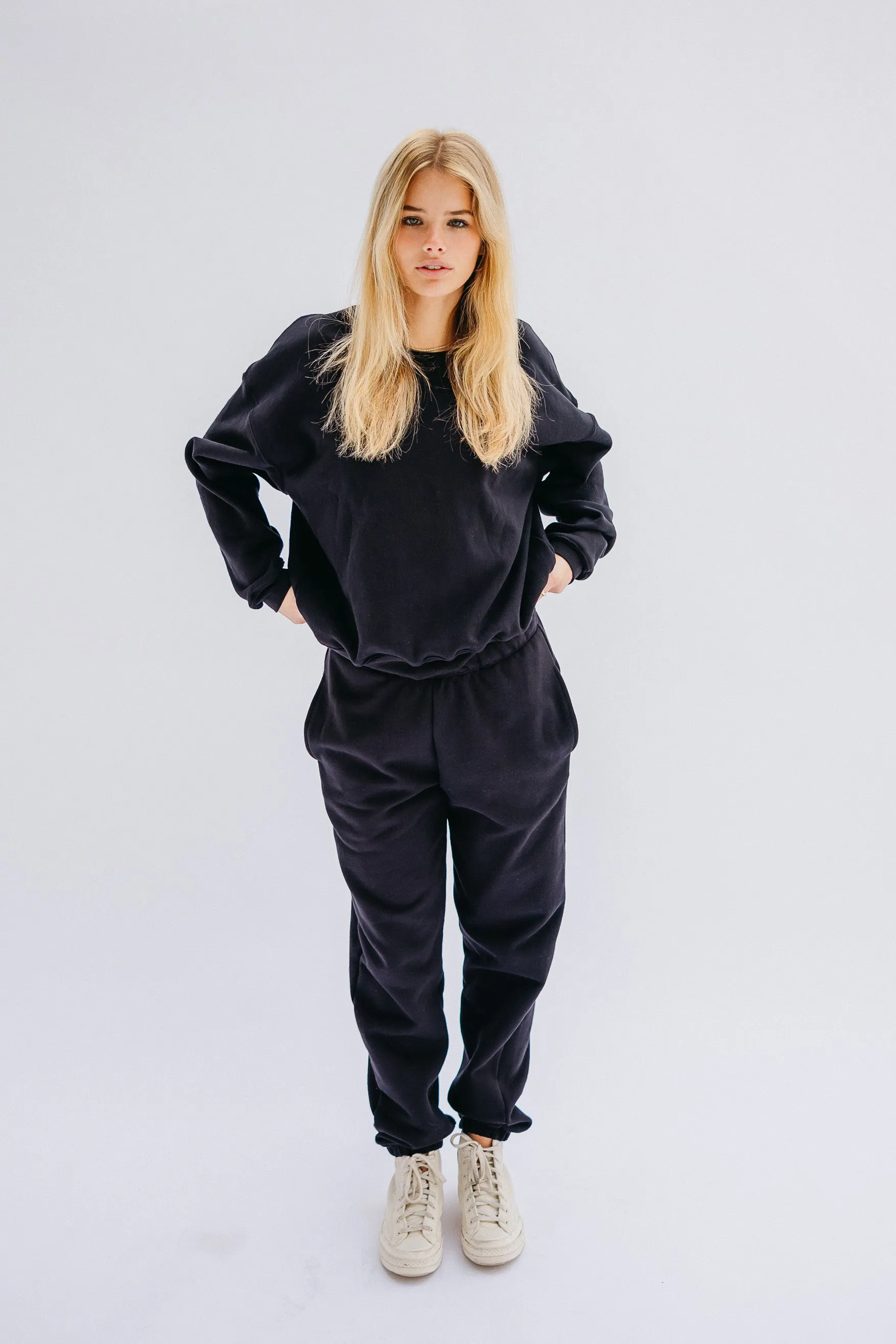 ULTRALUX Chris Crewneck - Black sold by Skatie