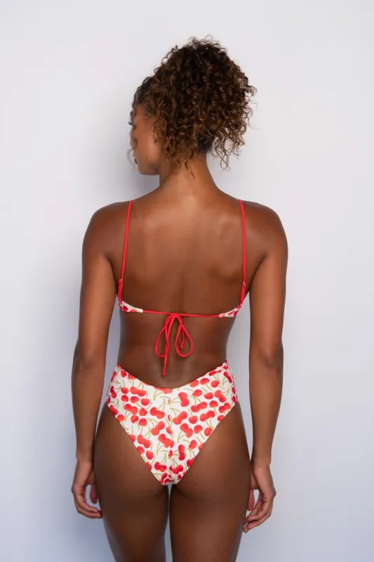 Melly Bottom - Cola sold by Skatie