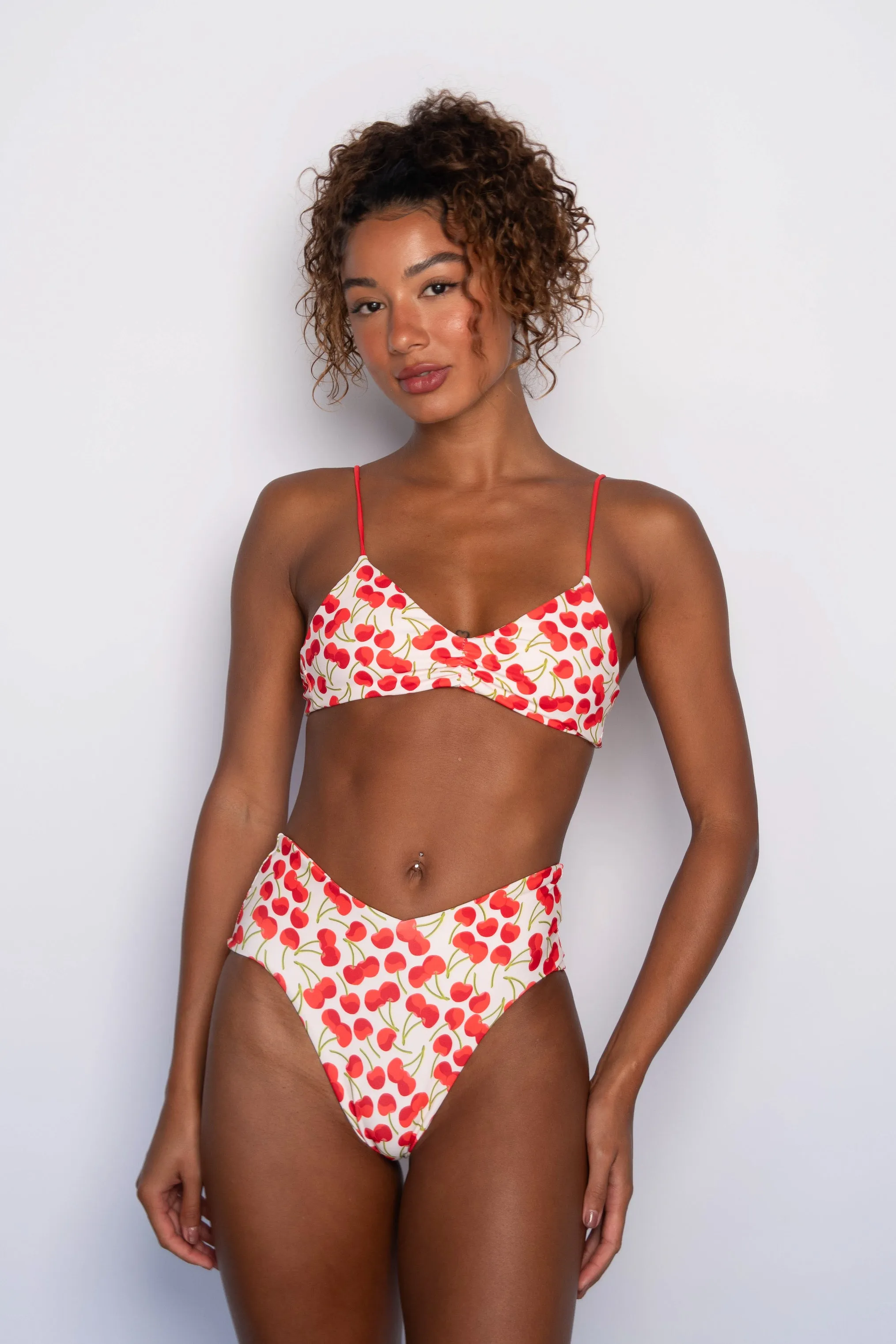 Melly Bottom - Cola sold by Skatie product image thumbnail 5