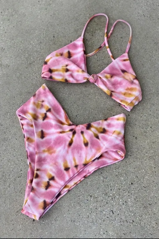 Melly Bottom - Austin sold by Skatie