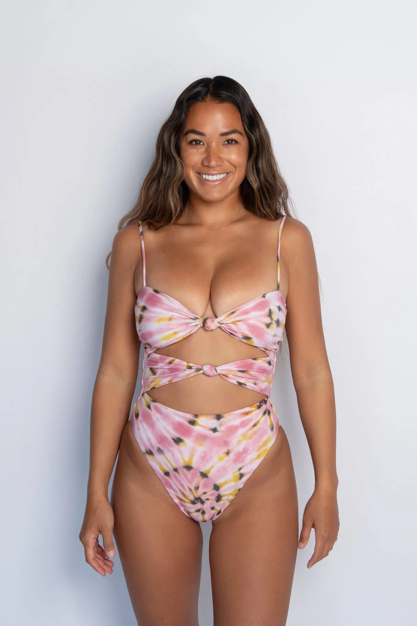 Lisa One Piece - Austin sold by Skatie