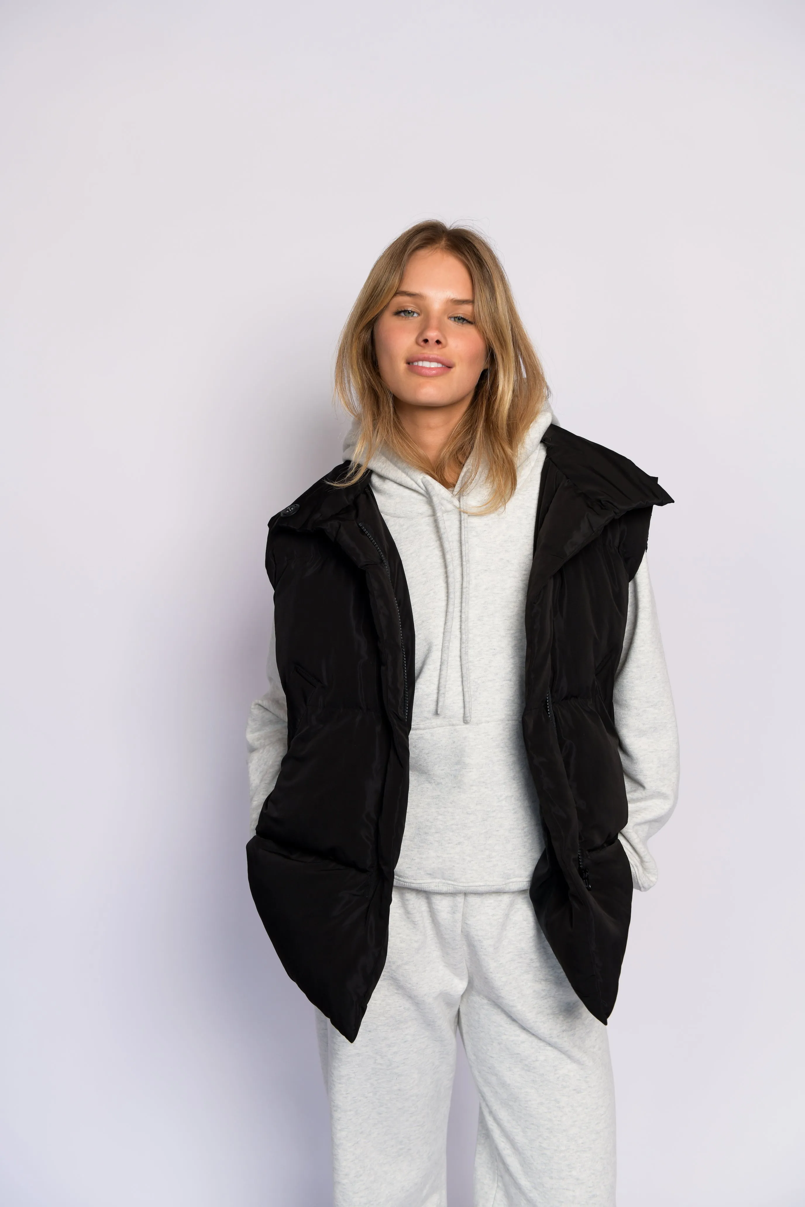 Oversized Puffer Vest - Black sold by Skatie product image thumbnail 3
