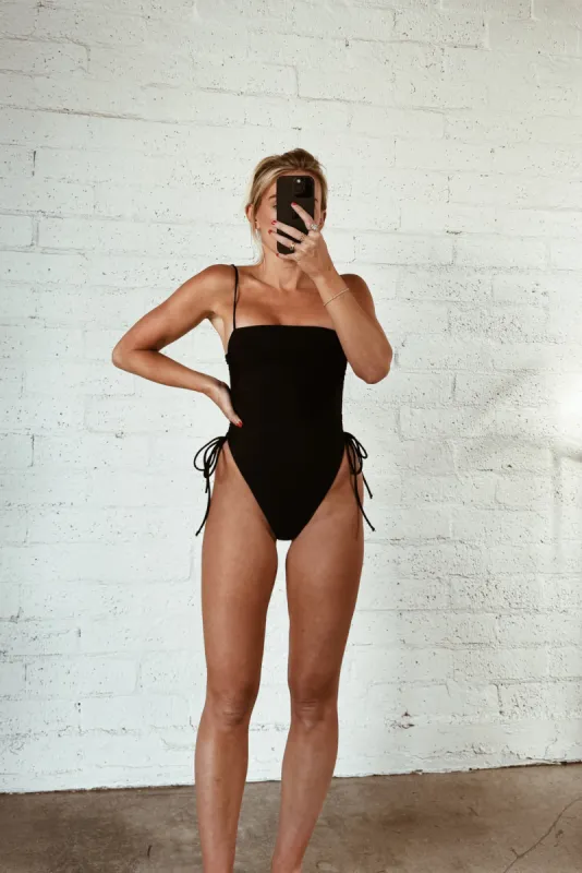 Raye One Piece - Black sold by Skatie